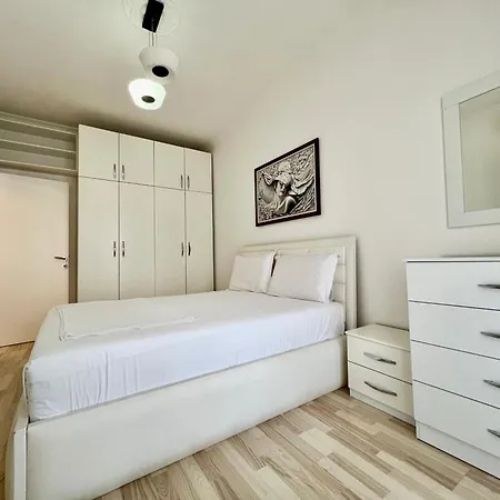 Apartmán Downtown Grand Comfort Tirana