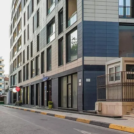 Downtown Grand Comfort