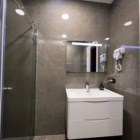 Downtown Grand Comfort *