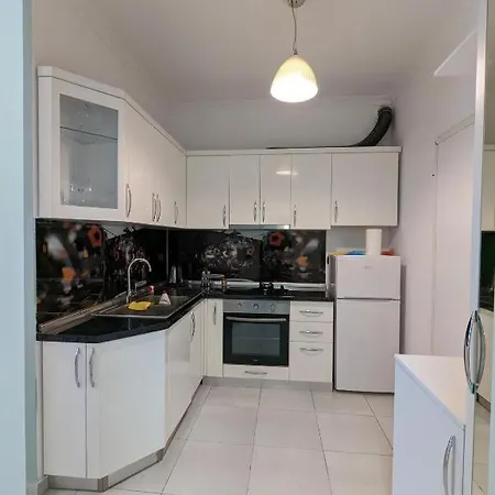 Downtown Grand Comfort Apartment Tirana